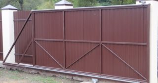 Купить откатные ворота из профнастила Кохма, цена от 1727 руб.