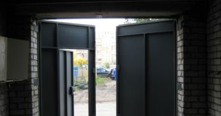 Купить гаражные ворота распашные Кохма, цена от 3808 руб.